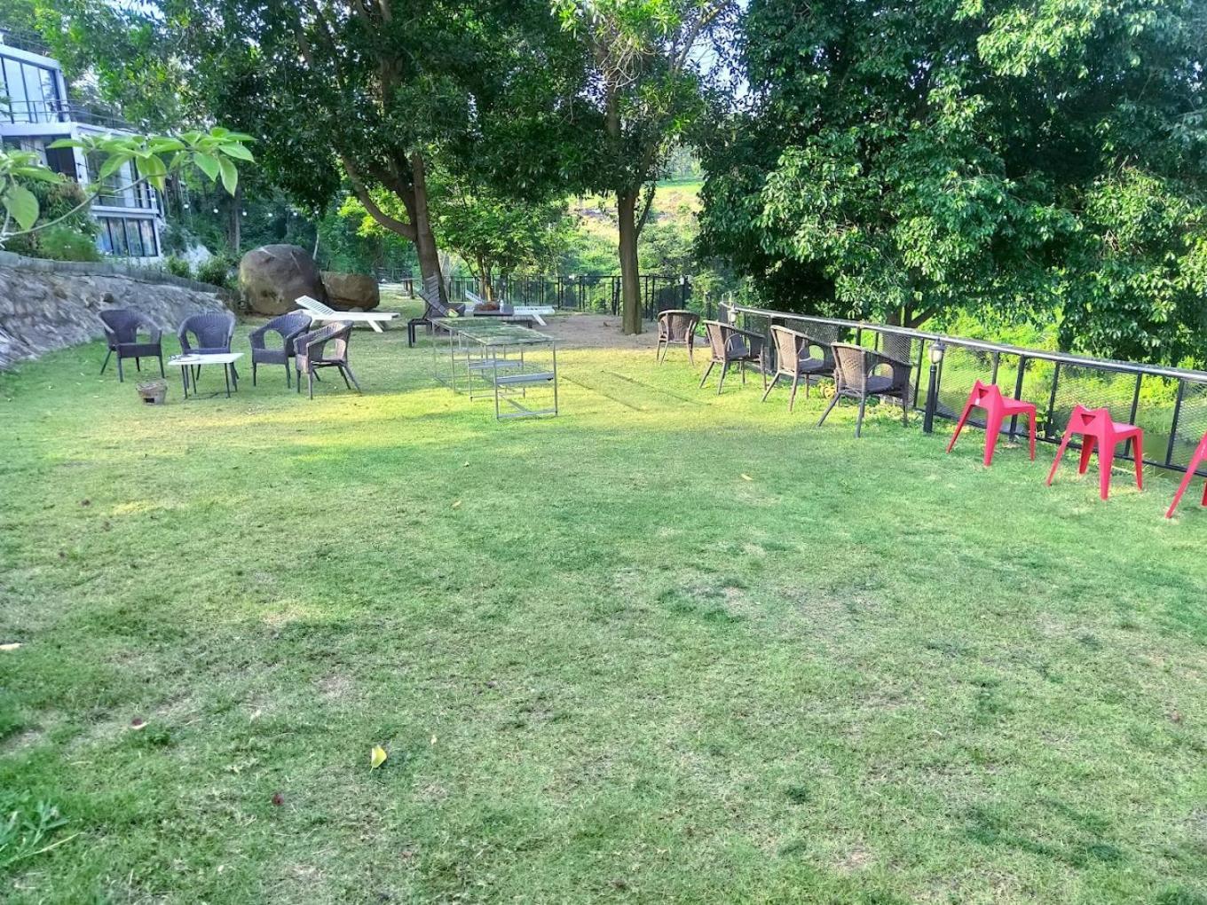 The Resort Phu Fah Chai Nam บ้านขนานจิตร ภายนอก รูปภาพ